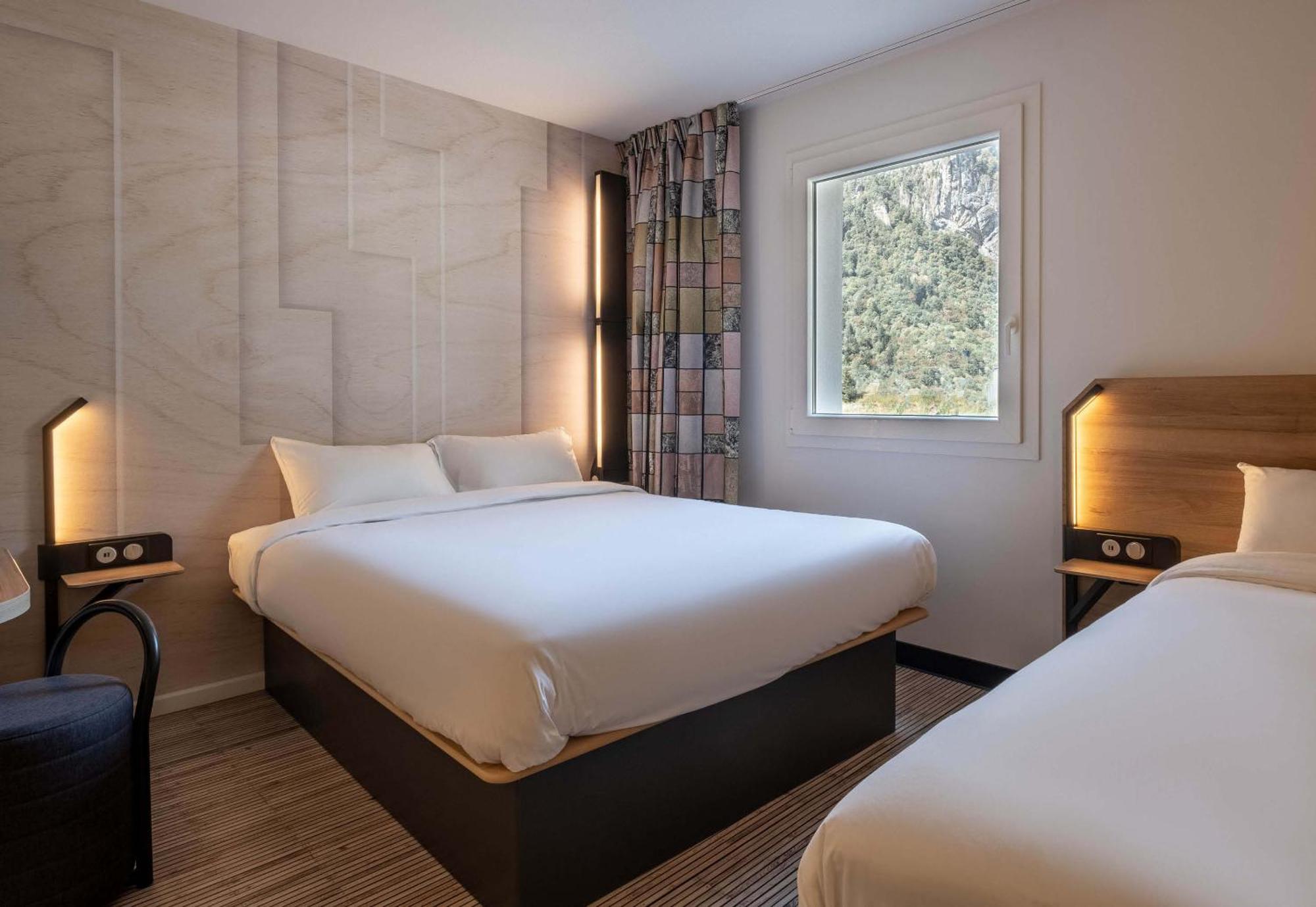 B&B Hotel Cluses Sud Eksteriør bilde